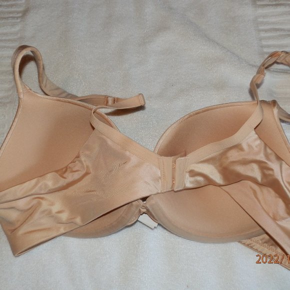 PARISAN NWT SIZE (38C) BRA - Picture 3 of 4